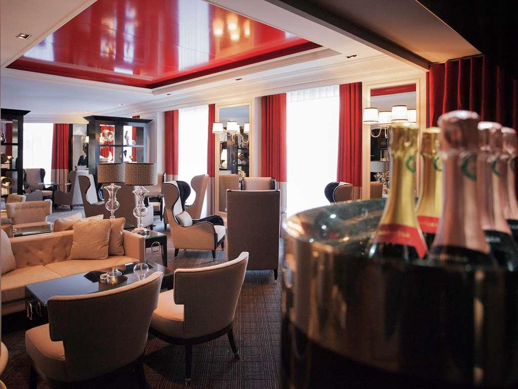 Park Hotel Grenoble - Mgallery Luaran gambar