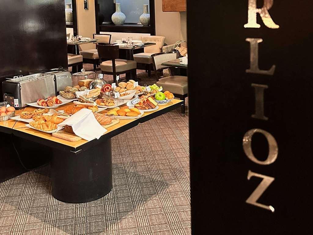 Park Hotel Grenoble - Mgallery Restoran gambar