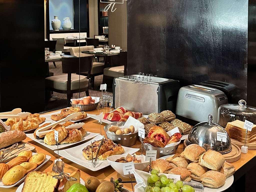 Park Hotel Grenoble - Mgallery Restoran gambar