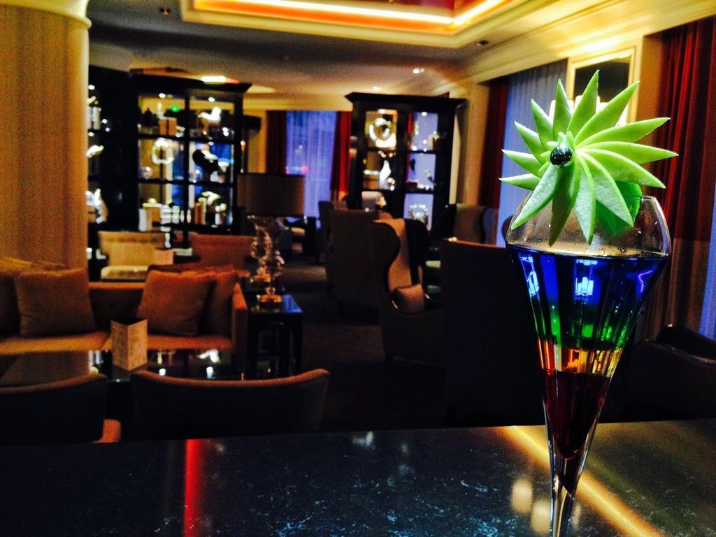 Park Hotel Grenoble - Mgallery Luaran gambar