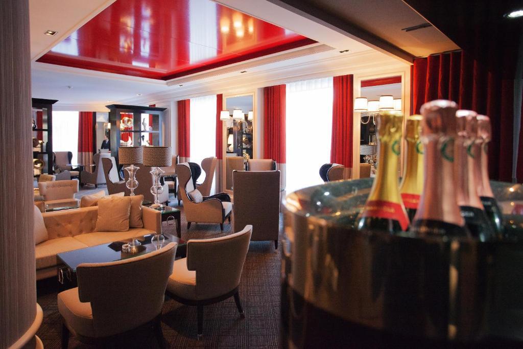 Park Hotel Grenoble - Mgallery Luaran gambar